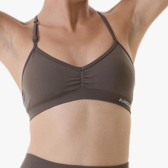 Aurola sports bras in black & brown - Picture 3 of 4